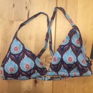 TAVIK Vivianne top in color mon merlot size small